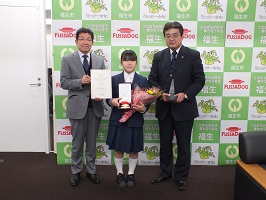 写真：「ジュニアエレクトーンフェスティバル2013」金賞受賞報告