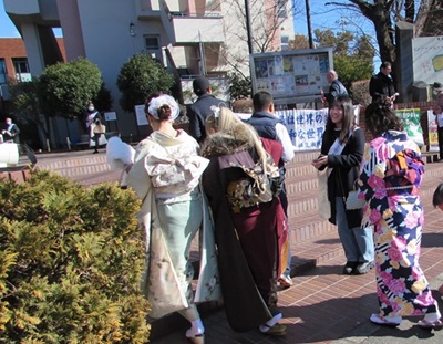 若年層の立会人の方に啓発活動に参加してもらいました