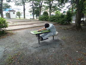 写真：座位体前屈測定