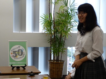 小須田さん・贈呈式