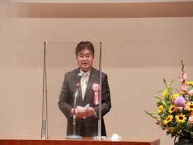 【写真】令和4年度福生市表彰式にて