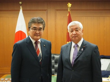 写真：防衛大臣訪問