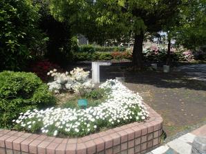 東福生駅東口公園4
