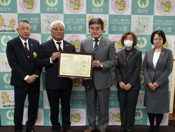 写真：東京福生ライオンズクラブ・東京福生ライオネスクラブ